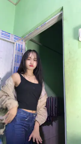 Viewမတတ်ဘူးဟာ😭#fypシ゚ #trending 