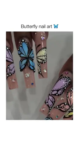 Tag a friend that would love these 💅 @Khloe ☀️ #nailart 