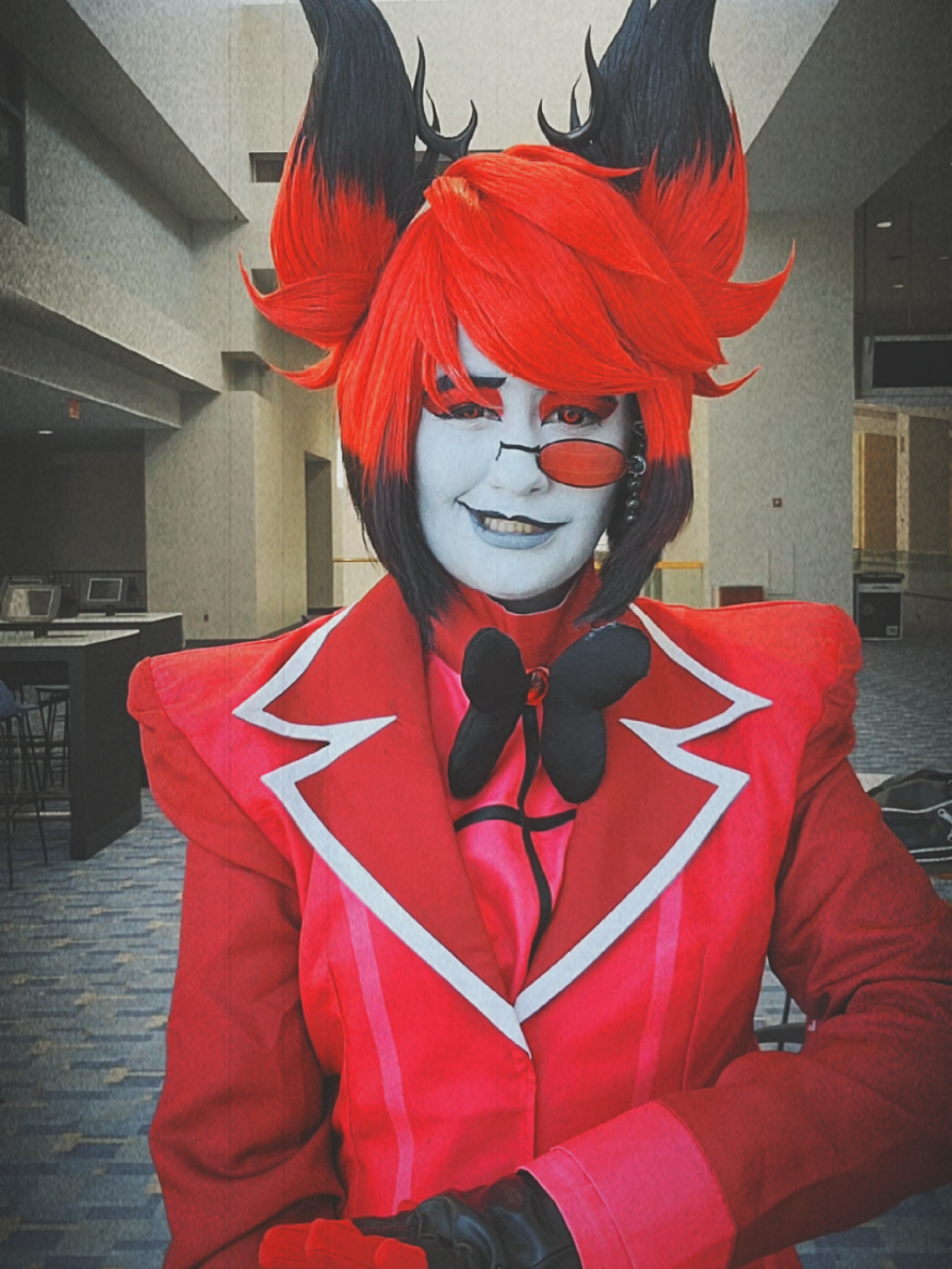 #hazbinhotel #hazbinhotelcosplay #alastorcosplay #alastor #otakon2025 