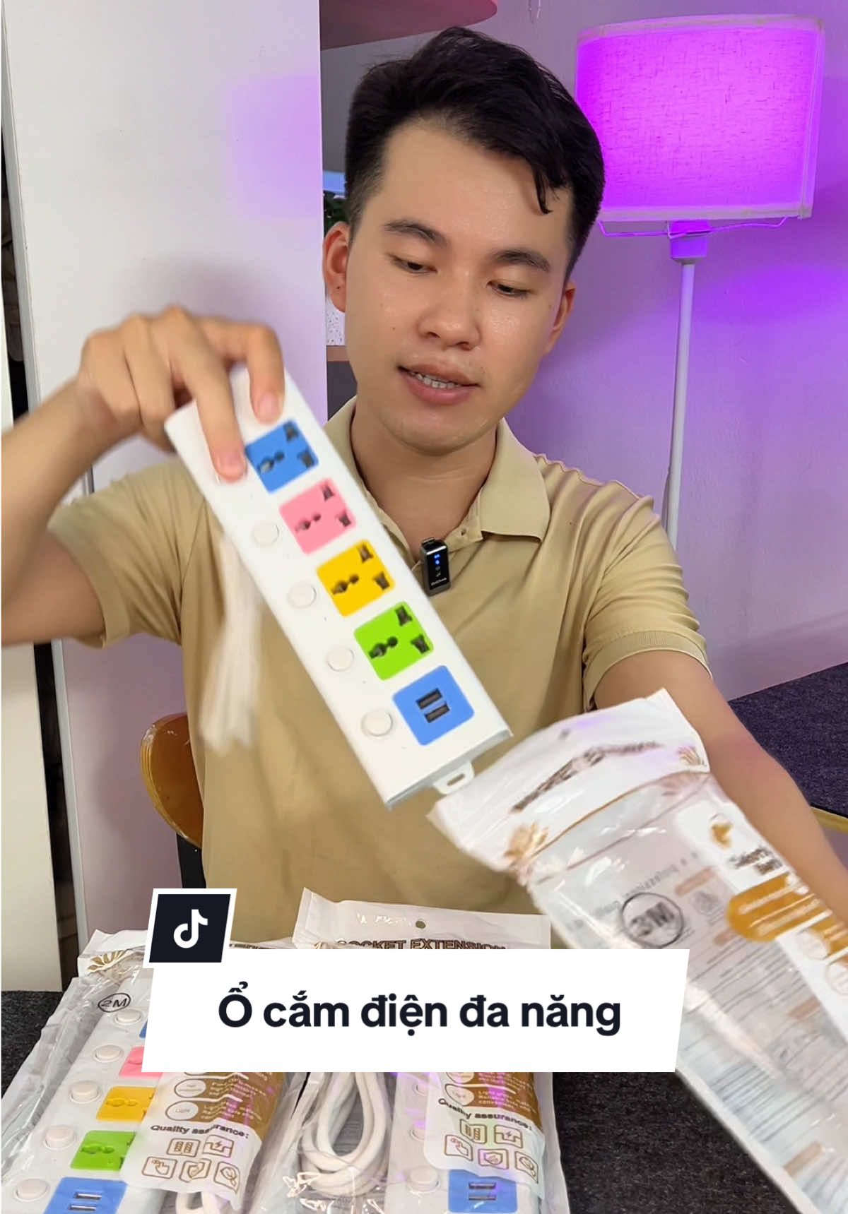 Trả lời @Bích Kute Ổ điện bây giờ tích hợp thêm cả cổng USB, có nhiều chân cắm xịn xò quá #ocamdien #ocamdiendanang 