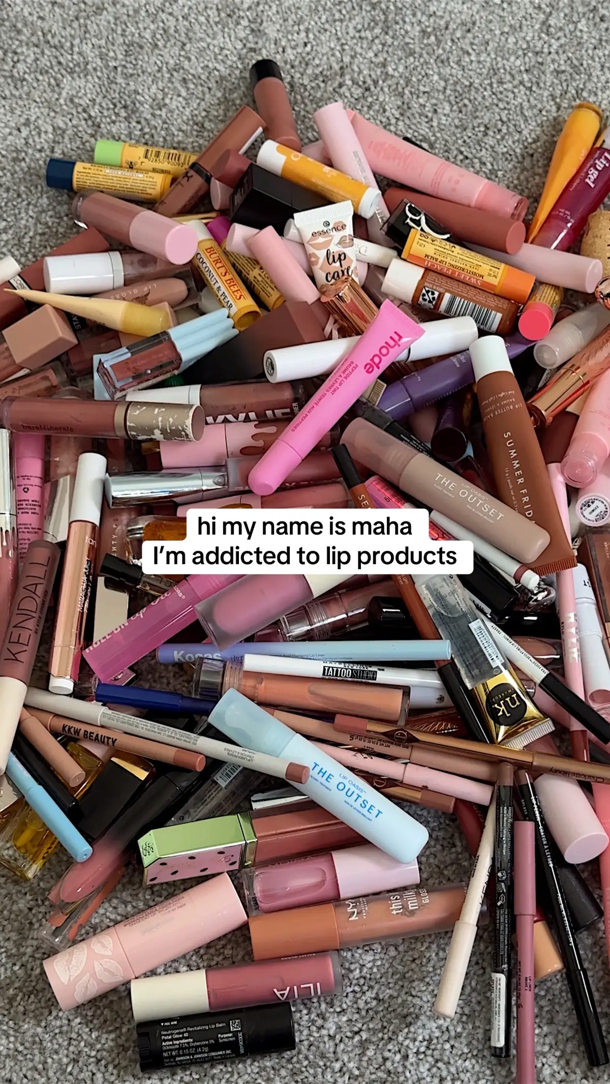#lip #lipproducts #lipgloss #lipstick 