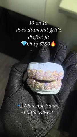 #grillz #grills #hiphopjewelry #hiphopjewelry #diamondgrillz 