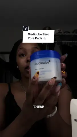 Erasing the evidence of today’s bad decisions… one pore pad at a time 😏🫧  #medicubezeroporepad #SkincareRoutine #cleanskin #koreanskincare 