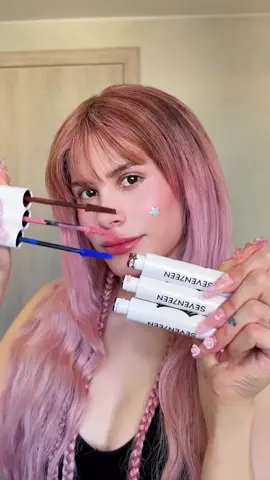 💗💙🤎 Instant color. Instant volume. Instant wow. Fiber-Volume Mascara now in Electric Blue, Brown Sugar & Elite Pink — your lashes, but louder. No effort, just impact. 👁️✨ @mikayvou #SeventeenCosmetics #FiberVolumeMascara #ElectricBlueLashes #BrownSugarVibes #ElitePink #BoldLashes #LashGoals #ColorPop