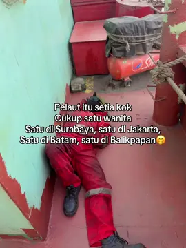 Bercanda wkk #pelautpunyacerita⚓  #pelautindonesia  #pelautmuda  #Balikpapan  #fypage 