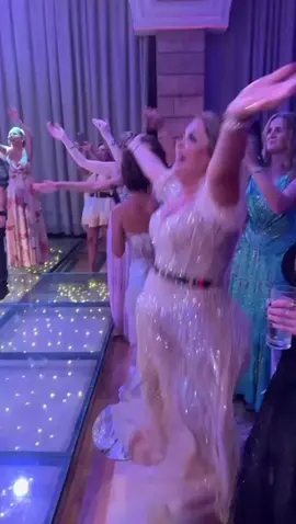 يا تقبر أمك يا حياة قلبها لإمك... يا ربي شو انا فخورة الحمدالله يا رب 🙏