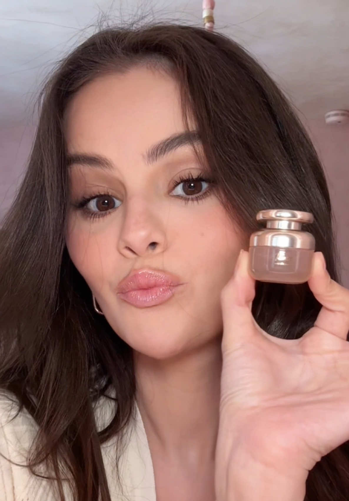 Don't say I didn't put u on 😤 Get the Mini Rare Eau de Parfum Set now @sephora and Sephora @Kohl’s #rarebeauty #rarefragrance #eaudepardum #scenttok #perfumetok  