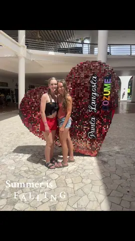 Unwell because school starts in 2 days😖  Anyway summer recap☀️😚 #yay #bro #senior #friends 