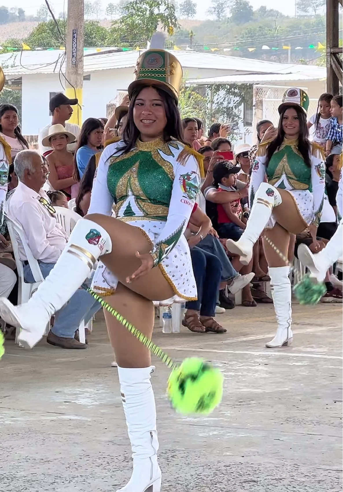 Karlita Bastonera ✅❤️  #bastoneras  #choneralinda❤💕💕😍  #fyp 