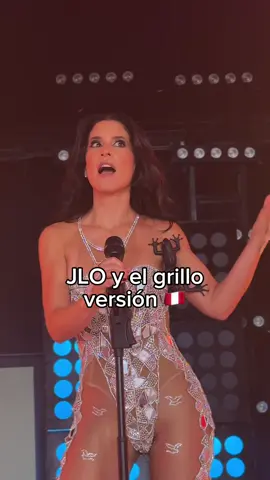 Si @JLO tiene su grillo, yo tengo mi lagartija 🫢😂  PD: Si me pasa algo así en la vida real, me desmayo creo 😩😂 ¿Uds qué harían?