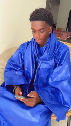 @MAKEDA Pour cette magnifique tenue 🛍️#tiktoksenegal🇸🇳 #fyp #life #viraltiktok #tiktokviral  