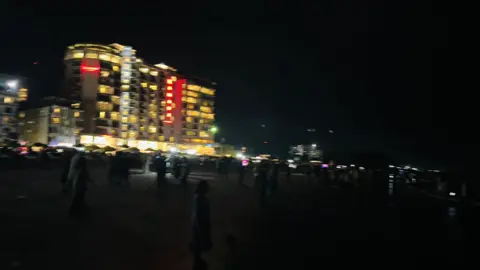 কক্সবাজার কলাতলী বিচে রাতের সমুদ্রের গর্জন! #Coxbazar #vairal #foryou #ভাইরাল_ভিডিও 