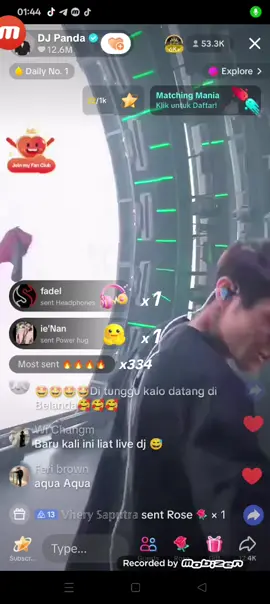 kan kan ahirnya dgem online bersama @DJ Panda menyala gak tu💃💃💃😂😂