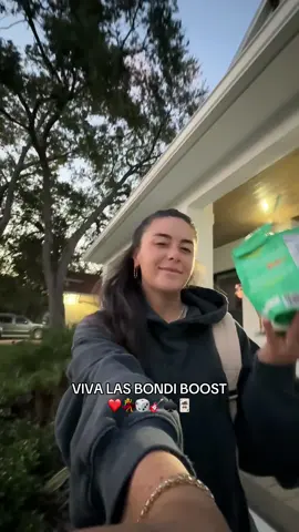 VIVA LAS @BondiBoost <3 #travel #vegas #travelvlog 