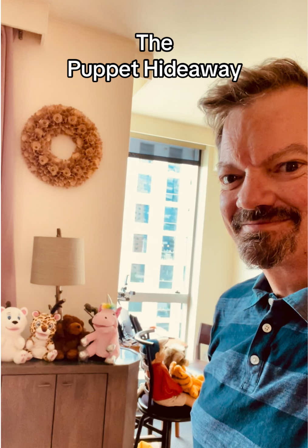 See Behind-the-Scenes today of a production of our “Puppet of the Day” series. LIVE Wednesdays at 4pm PT on yt #thepuppethideaway 