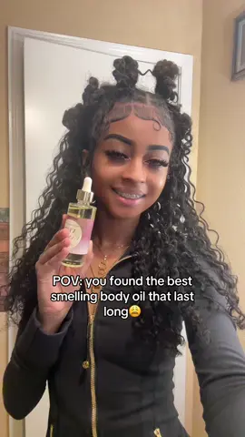 It smell so good yall 🤭 #fyp #scent #bodyoil #viral @Scentnity 