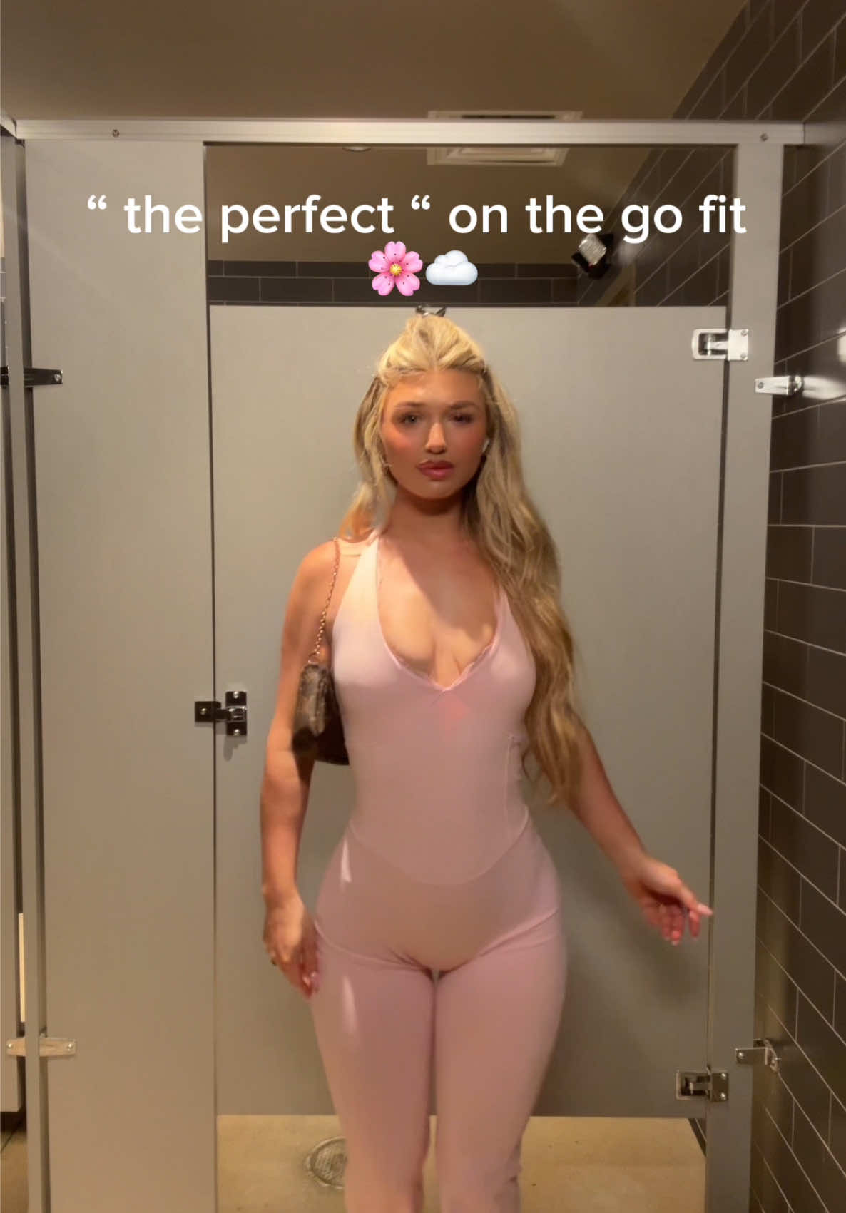 The fit is iconic 🌸 #jumpsuit 
