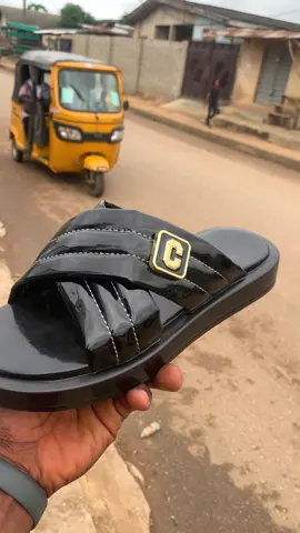 #fyppp #pppp #ppppppppppppppppppppppp #fyp #shoeschallenge #shoemaking #population #shoemaker #jumia #lagosshoemaker #viralvideos #lagostiktok #femaleshoemaker #onlineshopping #footweardesign #shoemaker_asmr #fy #fypppppppppppppppppppppppp #fyppppp #fypシ゚ 