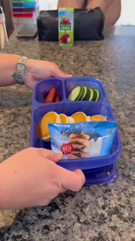 One of her favorite things. 🙃 #bentobox #lunchboxideas #highschoolerlunch #schoollunch 