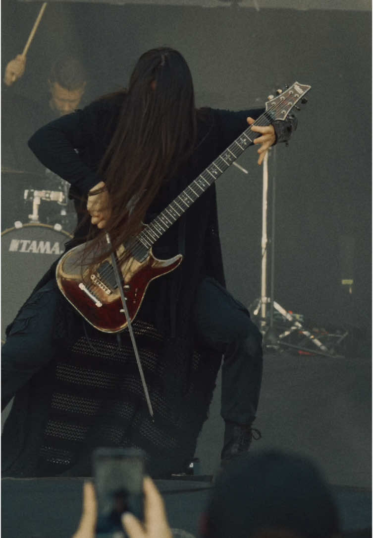 About to make this my whole personality 🥀 #foryou #fy #foryoupage #fy #metalcore #metal #imminence #viral #newmusic #alternative #rock #theblack #OnTour #rockforpeople #novarock #slamdunkfestival #rockamring #rockimpark #mysticfestival #graspop #pinkpop #hellfestopenair #hellfest 