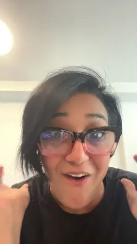 Los Blue Light Glasses están diseñados para reducir la cantidad de luz azul que entra a tus ojos desde pantallas, luces LED o luz solar. #bluelightglasses 