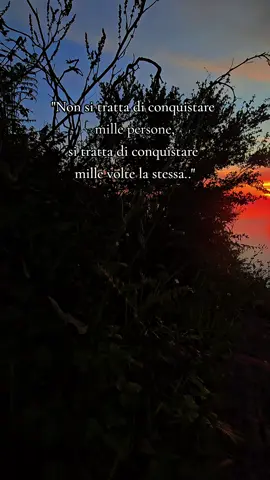 #Una persona va conquistata ogni giorno anche se è al tuo fianco♥️🖇💙