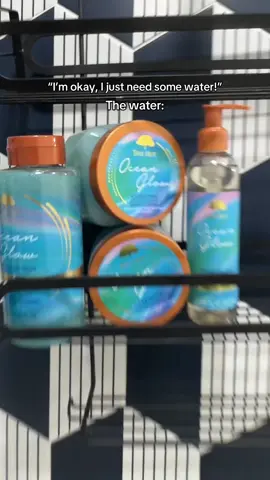 Ahhh now isn’t that refreshing💦 #treehut #showeressentials #bodycare #showereoutine #oceanglow 