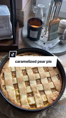 Caramelized pear pie 🥧🌟 🌟Ingredients for the dough:  - 300g all-purpose flour  - 100g white sugar  - 1/2 tsp baking powder - 1 sachet of vanilla sugar - 1 pinch of lemon zest  - 180g butter  - 1 egg 🌟Ingredients for the filling: - about 8 pears - 30g white sugar - 3 tsp cinnamon  - 1 tsp vanilla extract  🌟Directions: 1. Preheat the oven to 160°C/320°F 2. In a bowl, mix all of the iggredients for the crust 3. Knead the dough until it’s perfectly combined, then store it in the fridge for at least 30 minutes 4. For the filling, peel the pears and slice them as you please. 5. Heat up the white sugar in a pan until it’s golden brown, then add the chopped pears, vanilla extract and cinnamon 6. Take the batter out of the fridge, roll out 2/3 of the pie dough and place it into the baking pan 7. Fill in the cooled pear filling  8. Roll out the remaining dough, cut it in strips and lattice the top 9. Make sure to not overbake and enjoy 😋 #pearpie #pearpierecipe #applepie #fallrecipe #beginnerbaker