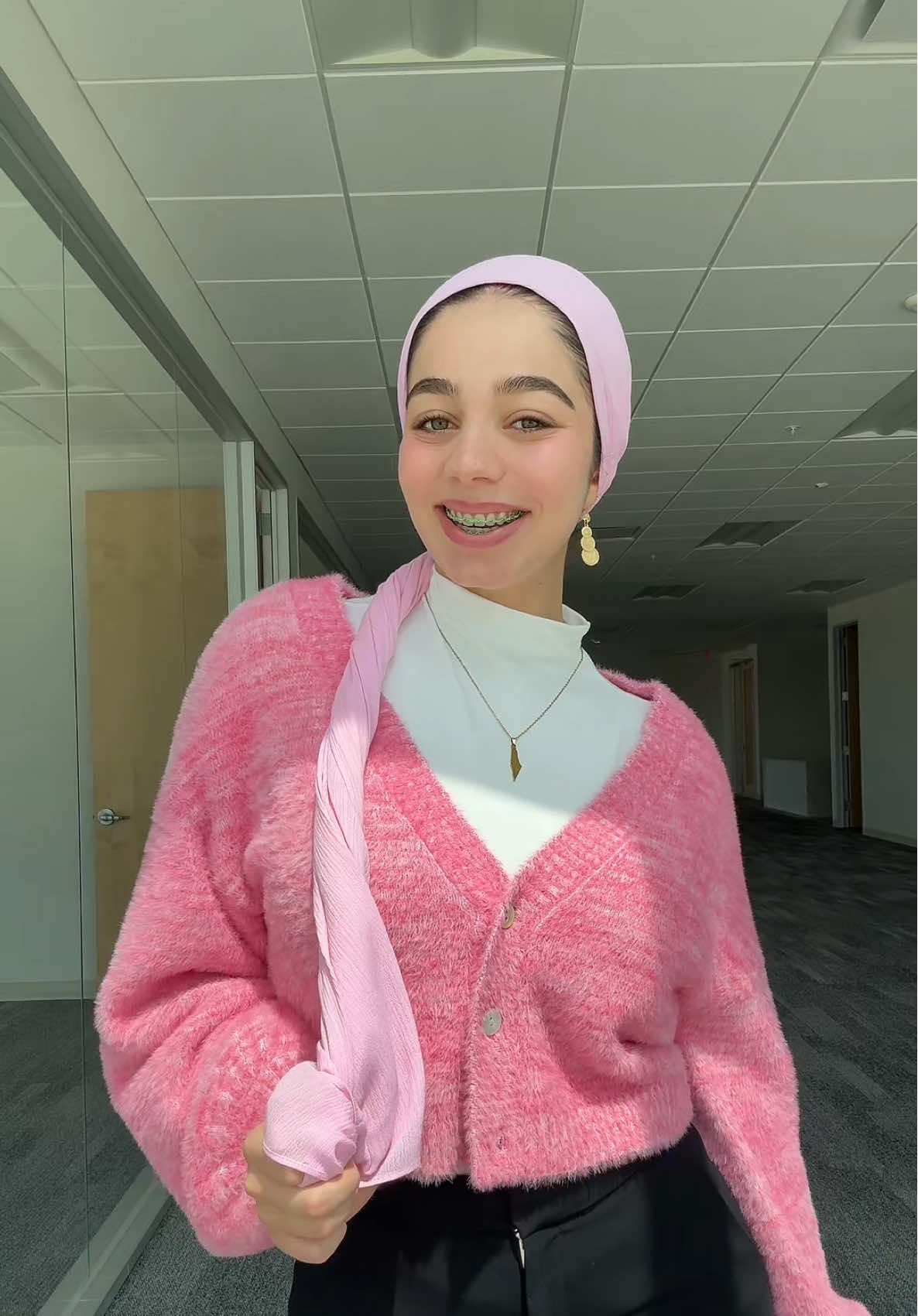 me + pink #corporateootd #officeoutfit #hijabifashion #Jordanian #modestfahsion 