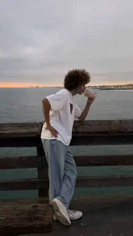@Ryder Vaez doesn’t litter. Don’t litter. #awareness #dontlitter #funny #starbucks #fyp 