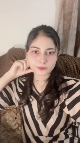Follow karo sb thanks ☺️😍