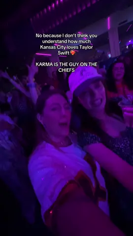 Karma takes all my friends to the summit ❤️‍🔥 (aka… @New Heights ??) Kansas City & Trav love our girl so well! What a time to be a Swiftie living in KC 🥹 @Jojo (in KC) @Taylor Swift @Taylor Nation  #ts12 #newheights #taylorswift #kansascity #kcswiftie 