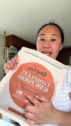 King Lou Complete Raw Dog Food is made with real, simple ingredients you can read and no preservatives. Perfect for both dogs and cats so you can feed them together with confidence #HealthyPets #RawPetFood #DogAndCatLife #PetParents #CleanEatingForPets 
