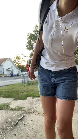 ughhh. #relatable #fyp #OOTD #firstdayofschool #curlyhair #jordans #jortszn #8thgrade #school #grwm 