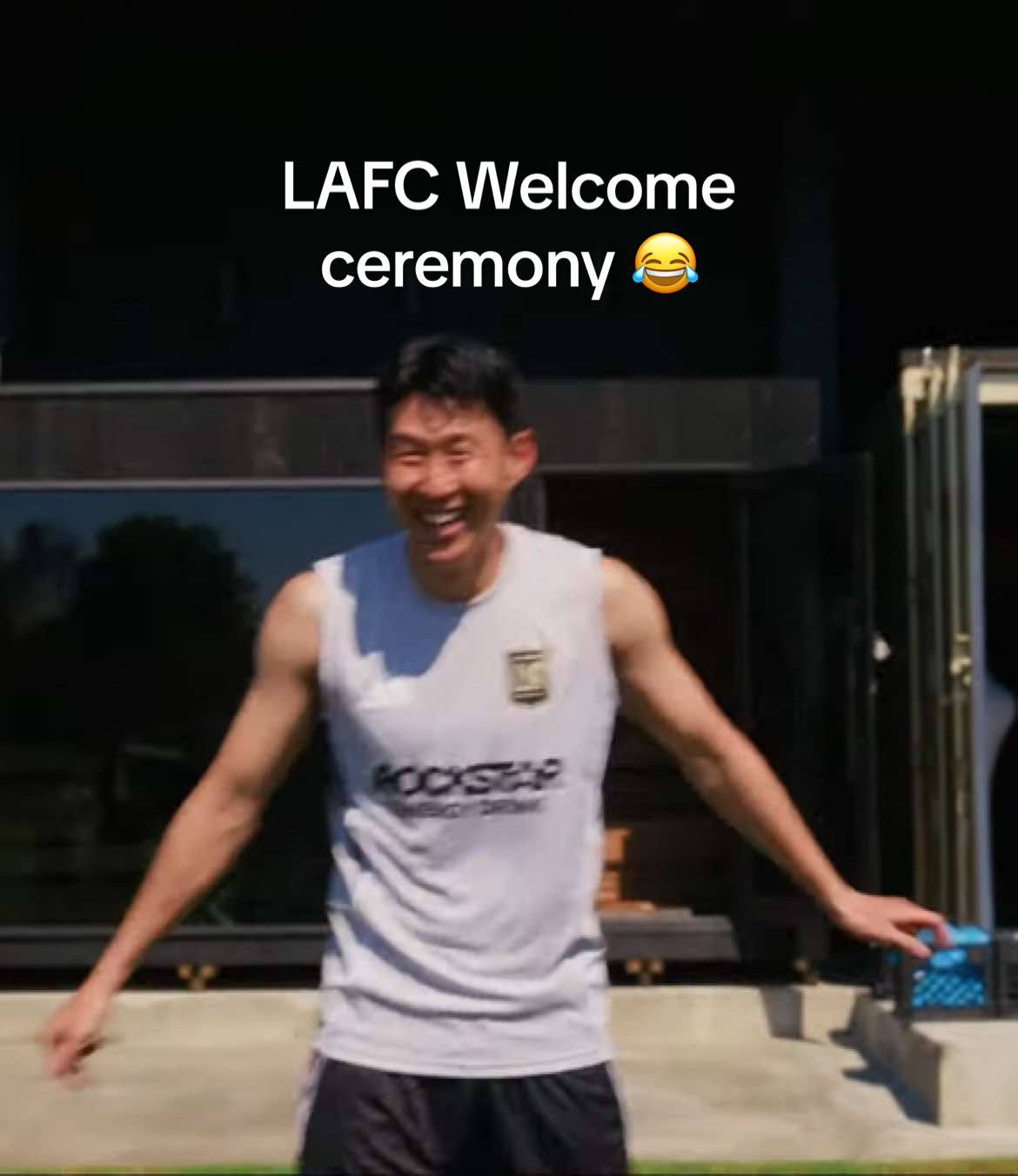 LAFC welcoming Sonny 😂🫶 love this 🥹 Sonny looks happy #sonheungmin #손흥민 #heungminson #LAFC #MLS 