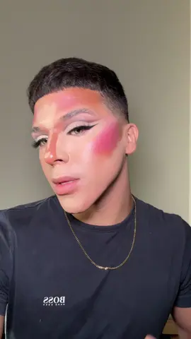 #EscuchaTuÑam  Todo esta en el movimiento del huevo 🥵 #luisquintero #quinterobeauty 