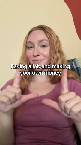having a job << selling on Rally.fan so you make the same amount working 2 hrs a day >>> #makemoneyonline #wfh #digitalproducts #passiveincometips #howtogoviraltips 