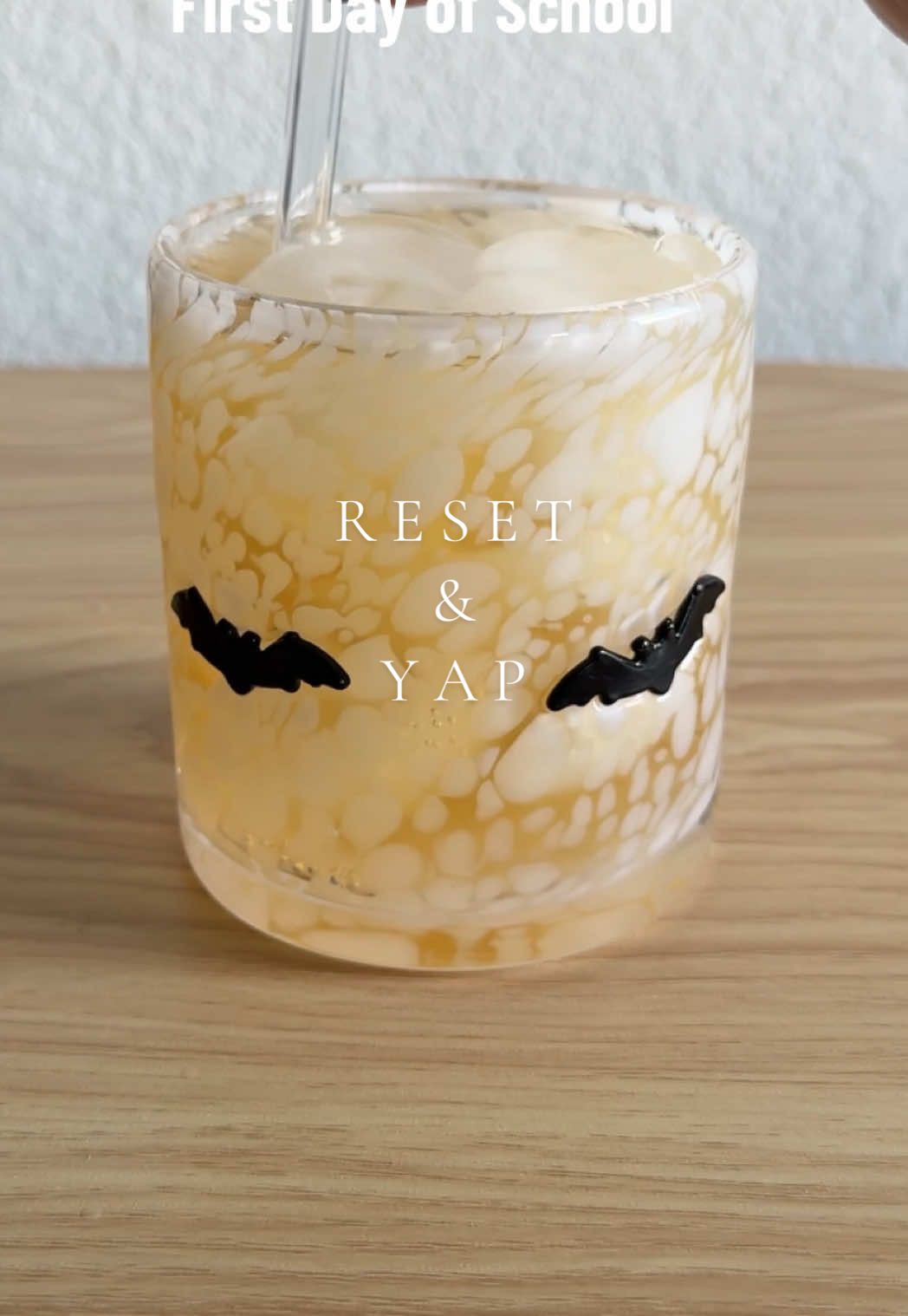 First day of school cleaning reset & yap 🧼🧹🫧 #CleanTok #reset #cleanwithme #firstdayofschool #cleaningmotivation 