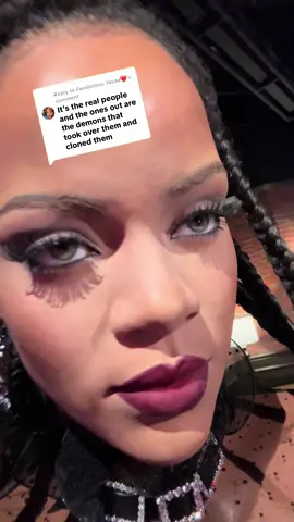 Replying to @Favelicious Yayaa❤️ Me and Rihanna was vibing tho #fyp #rihanna #waxmuseum 