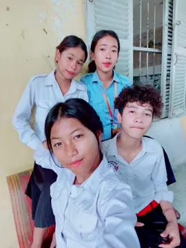 Team oppo 😭