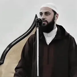 احمد العربي : قيام الليل 🥹 ﴿صلاه الفجر 🤍  . . . . . . #احمد_العربي #اقتباسات #اقتباسات_عبارات_خواطر🖤🦋❤️ #مسلم 