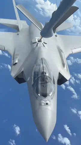 KC-135 refuels F-35As over the Pacific during Air Force’s Department-Level Exercise 2025 at Andersen AFB, Guam, July 23, 2025. @usairforce @andersen36wg  Video by Senior Airman Victoria Edwards #f35 #kc135 