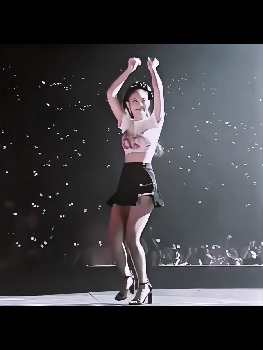 PITBULL #vaiprofyinferno👺🔪 #alightmotion_edit #blackpink #jennieedit 