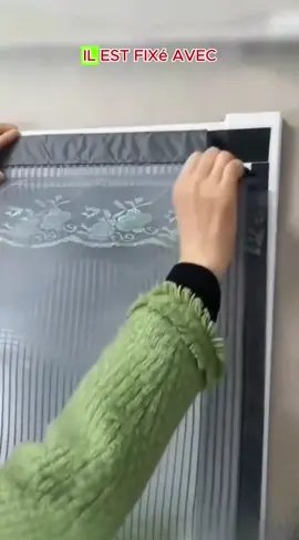 🦟 Rideau Anti-Moustique Magnétique – Protégez votre maison ! 🦟 ✅ Empêche moustiques et insectes d’entrer ✅ Fermeture automatique grâce aux aimants intégrés ✅ Facile à installer, sans outils ✅ Laisse passer l’air frais tout en bloquant les nuisibles 💥 Prix : 12.000 F seulement ! 📦 Livraison rapide partout en Côte d’Ivoire 📲 Commande maintenant : +225 0767183686