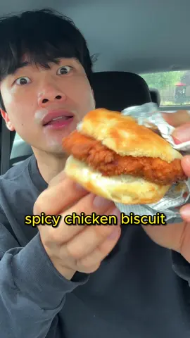 Chick-fil-a is better than Cane’s..?😱😱 #food #americanfood #chicken #fastfood #tender