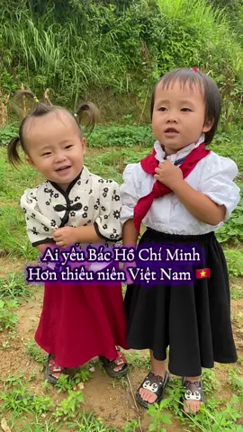 2 chị em Trà,San song ca về Bác ạ😍😃 