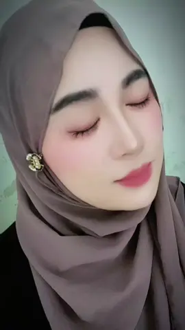 Kuch batein #bolly  #creatorsearchinsights  #fypシ゚  #trending #fouryou  