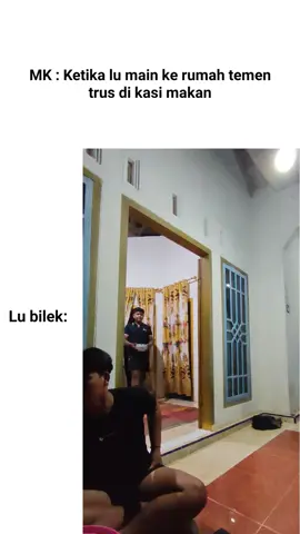 Langsung pura pura ga liat 😹#reallife #forreal #mem #fyp #lewatberanda 