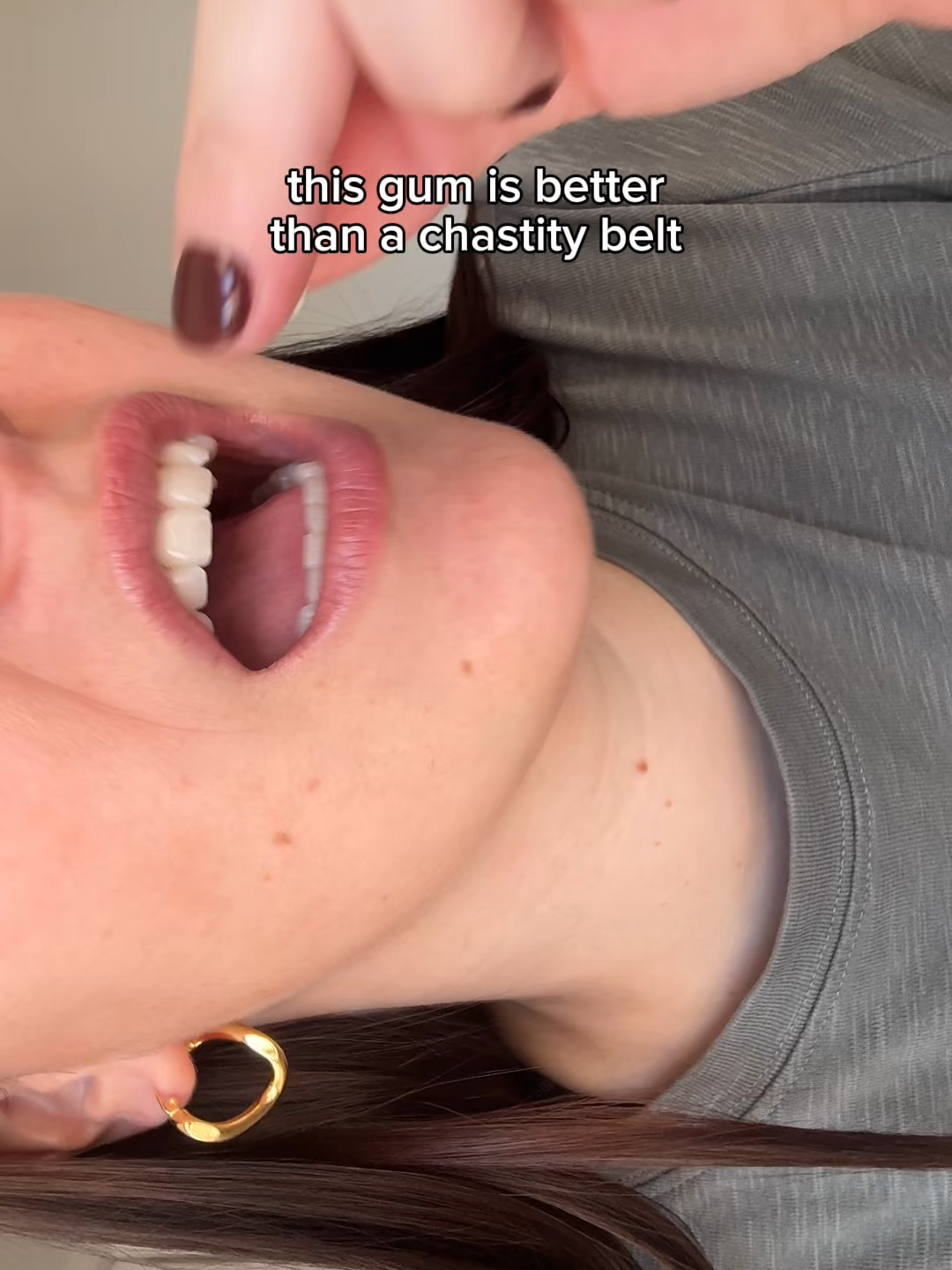 when the gum tastes so good💅💋 #fyp #tiktokshop #viral #funnyvideos