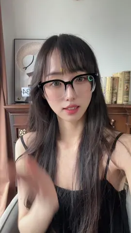 English vs Chinese 🍀#chinese #teacher #learning #LearnOnTikTok #foryou 